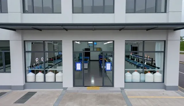 化工原料在工业生产中的多元化应用场景解析